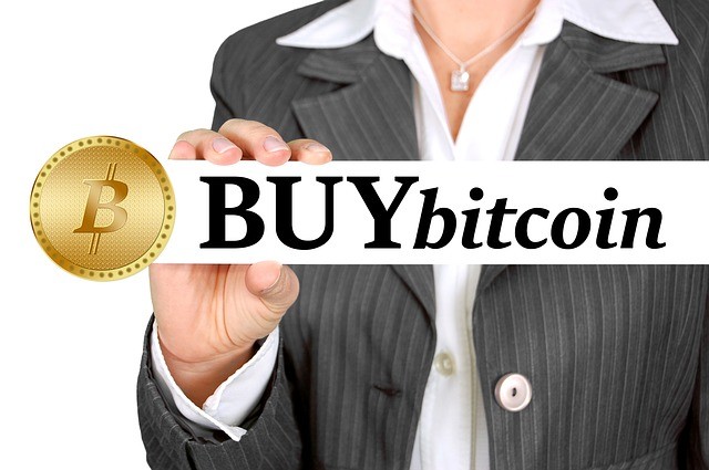 bitcoin-495993_640